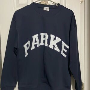 New sweatshirt size small to medium